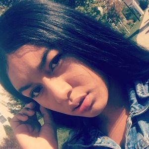 Meet your Posher, Lorena